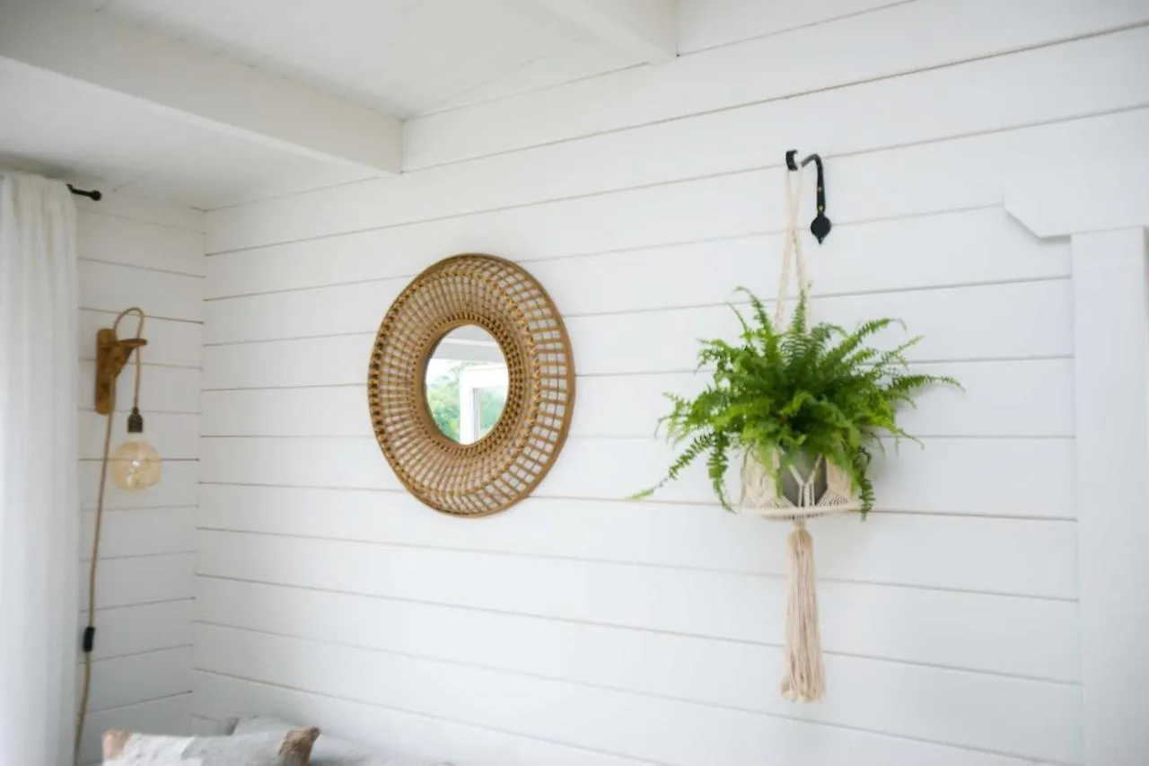 Chalet The Paddocks Cabin - Stylish, Cozy & Private Killarney